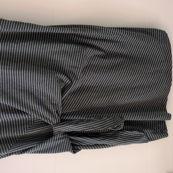 Vince Buttery Soft Stretchy Fabric Stripe Side Tie Minimalist Shift Dress Sz XL - Picture 6 of 10